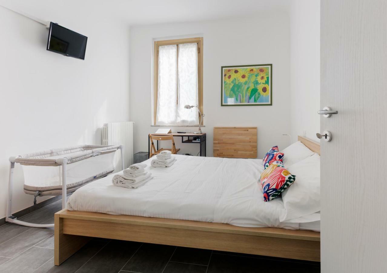 Comfortable Family Group Apartment Via Paruta Milan Extérieur photo