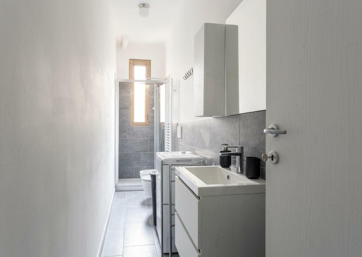 Comfortable Family Group Apartment Via Paruta Milan Extérieur photo